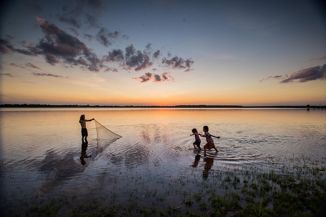 Balancing Screen Time and Real-World Activities for Children